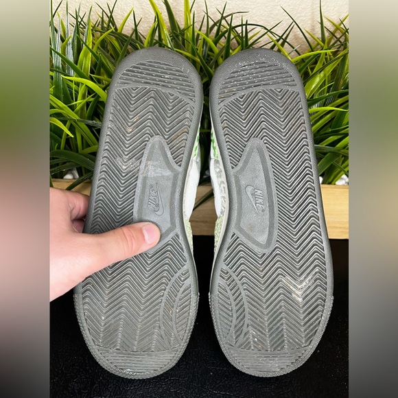 Nike Terminator Low Premium Green White Grey - Picture 2 of 10